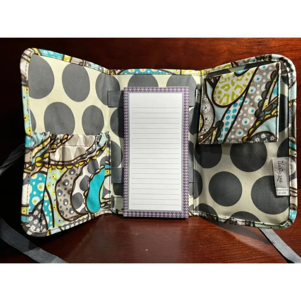 Thirty-One Fold and Go Organizer Tri Fold Note Pad Heart Pattern Tie Closure